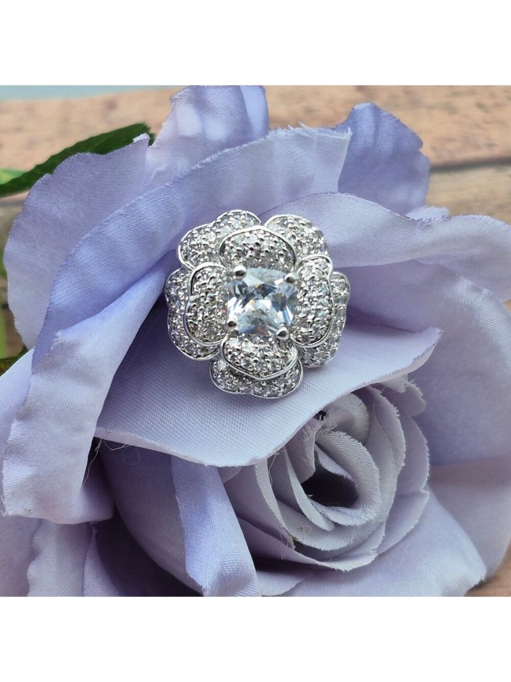 Silver Tone Clear Crystal Flower Cocktail Ring Size 9 Layered Statement